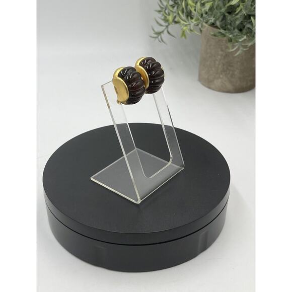 Givenchy Vintage Gold Tone Non Pierced Brown Lucite Glowing Clip On Earrings - Picture 2 of 10